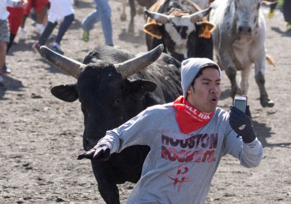 Bull-Run-Selfie