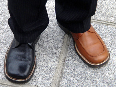 Brown Shoes With Black Pants: What's the Verdict? - Urbasm