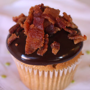 teeandcakes_maple_bacon_cupcake