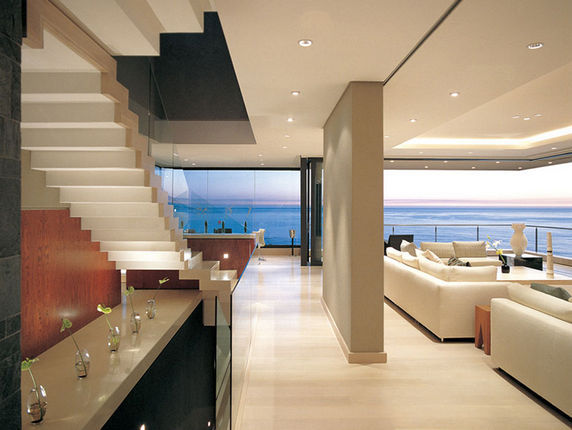 Bantry Bay, Cape Town Bachelor Pad