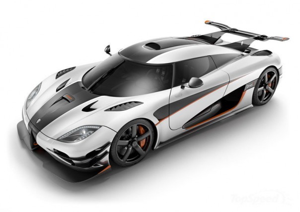 2015-koenigsegg-one-1