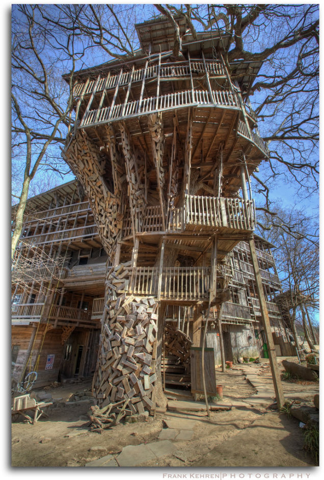 Awesome Treehouse 7a