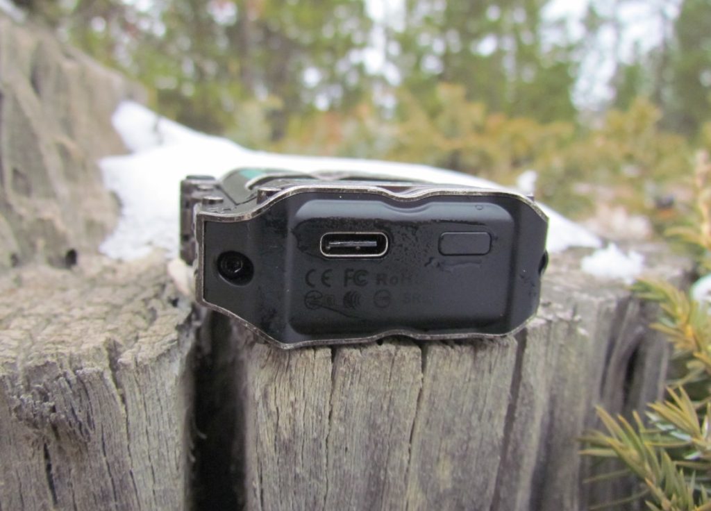 Gravastar-P9-Review-Bottom - Urbasm